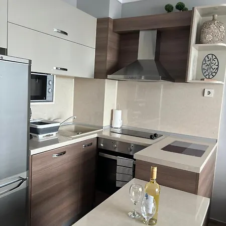 Sea Pearl Apartment *